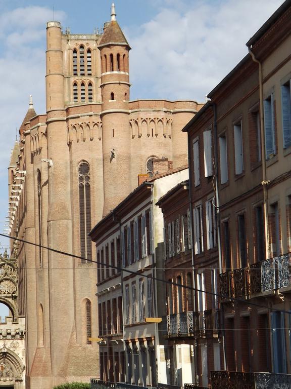 Le Logis De La Cathedrale Apartment Albi Ruang foto
