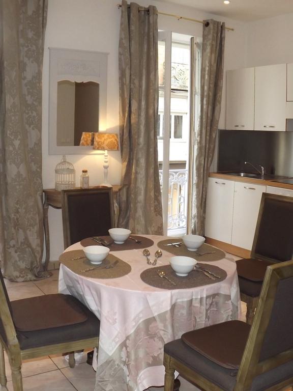 Le Logis De La Cathedrale Apartment Albi Ruang foto